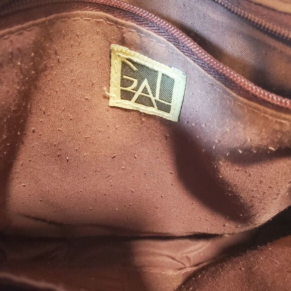 GAL Small Dark Red Purse Soft Faux Leather Adustable Strap Multiple Pockets - Picture 8 of 11